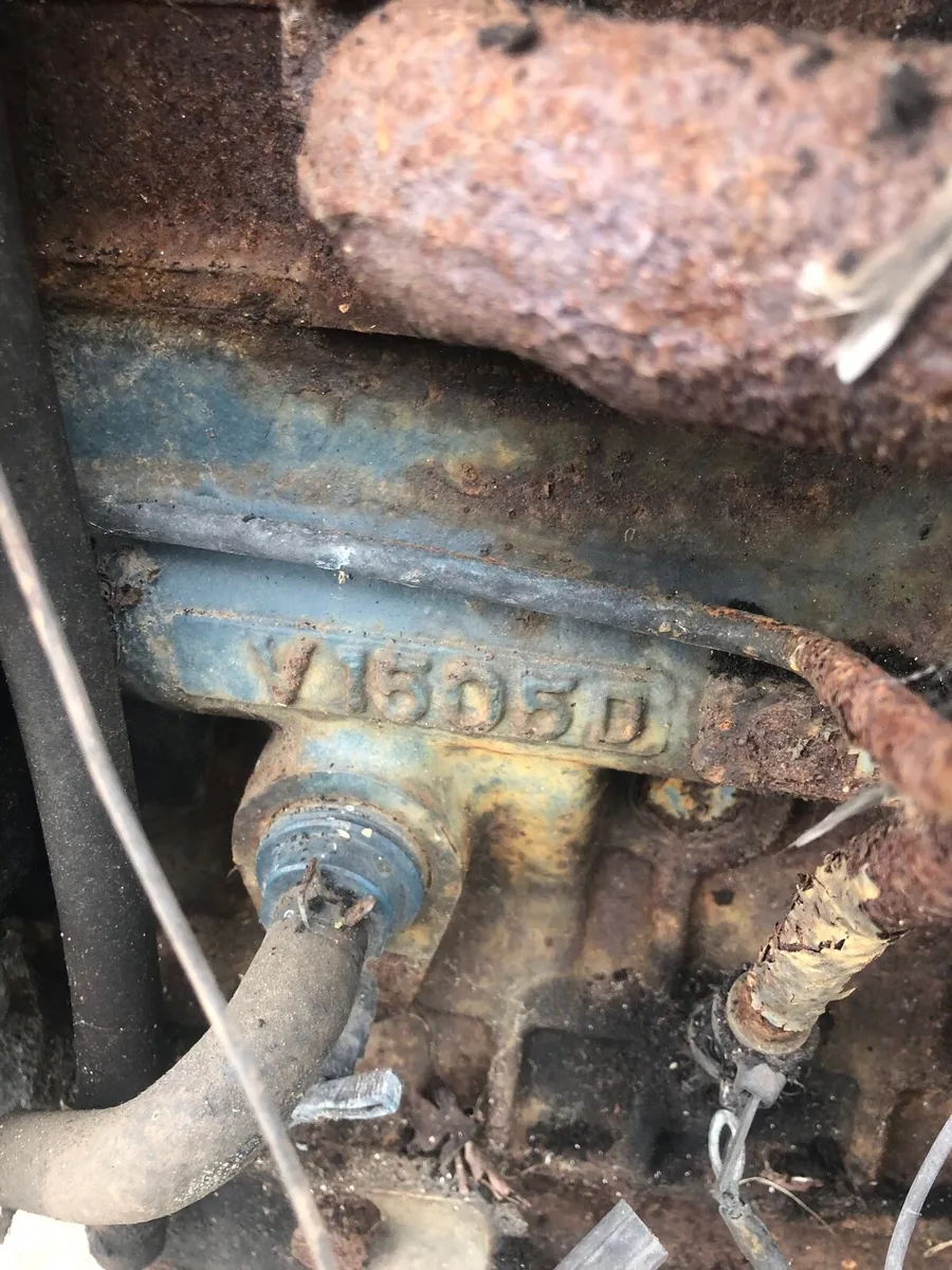 Kubota V1505 Turbo 4 cylinder engine - Image 2