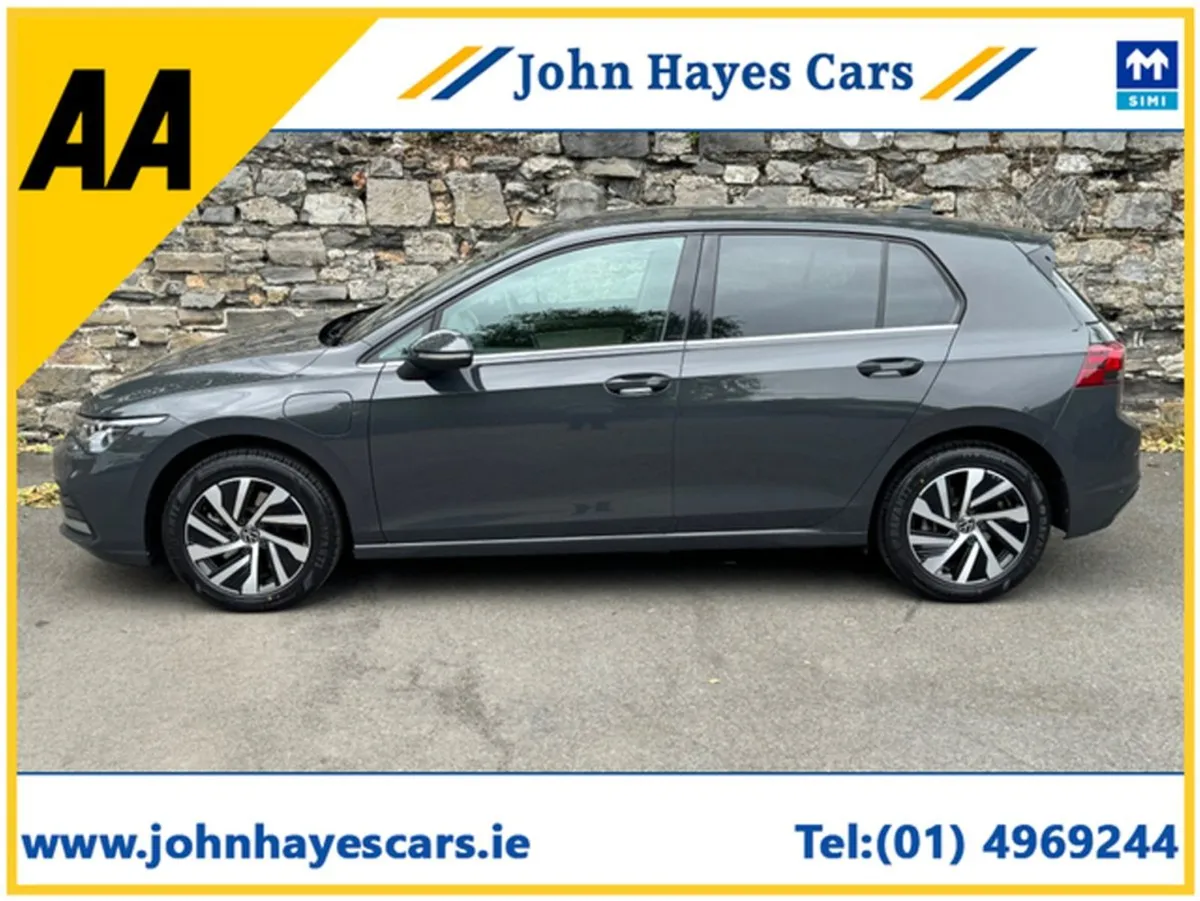 Volkswagen Golf TSi E-hybrid Style Phev//urano Gr - Image 3