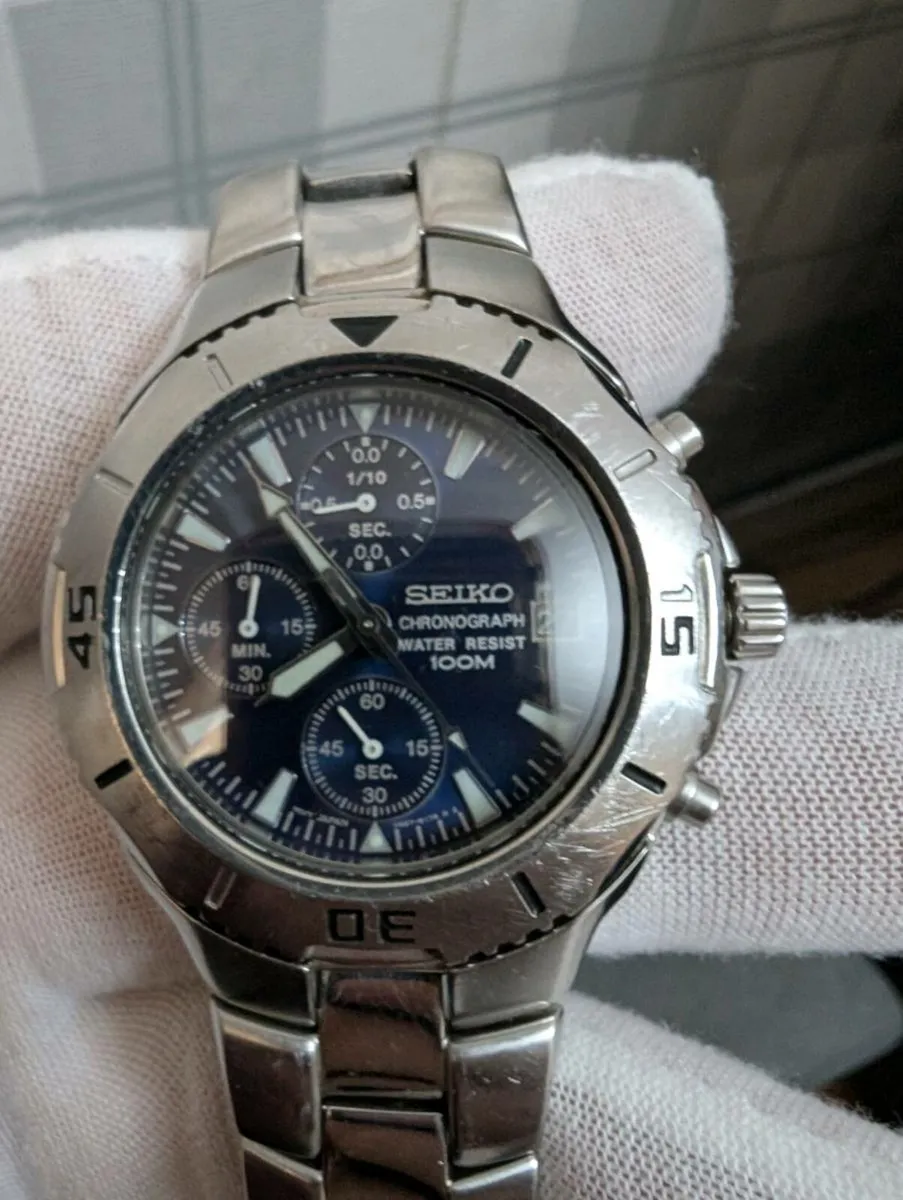 Vintage Seiko Chronograph mens watch - Image 2