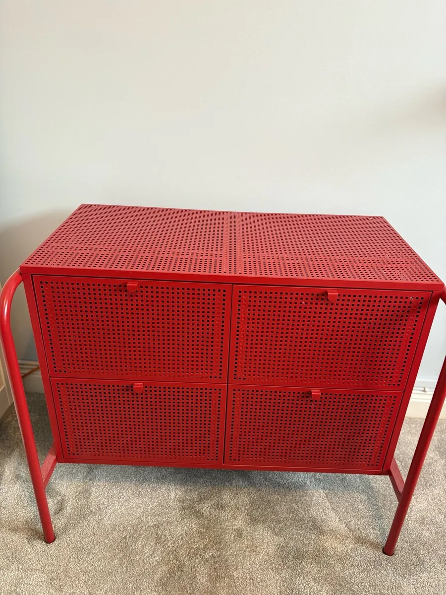 Bedroom four drawer storage - Image 1