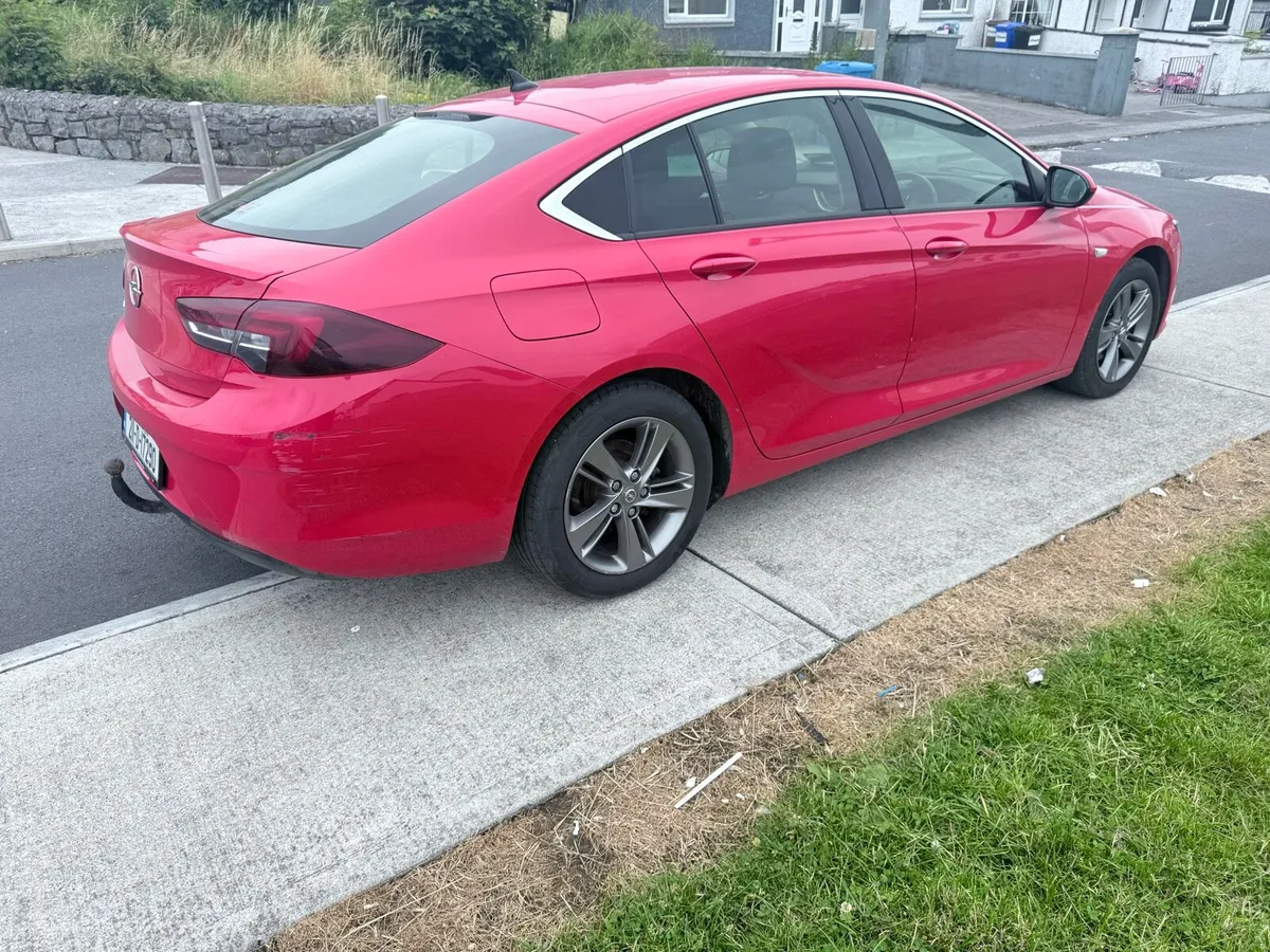 2021 Opel insignia - Image 4