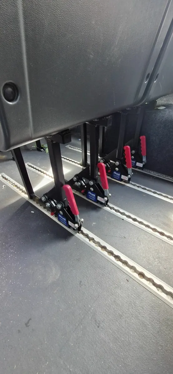 Mini bus seats - Image 4