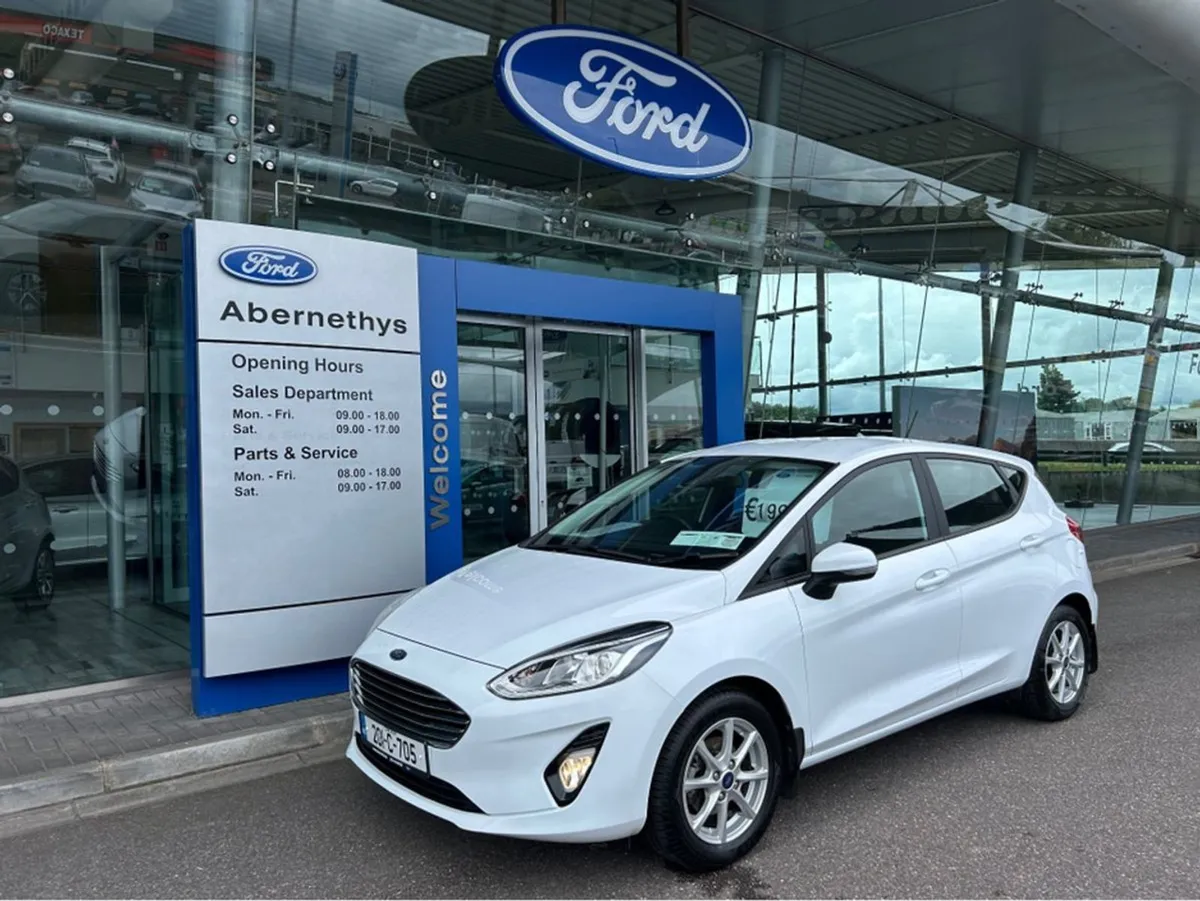 Ford Fiesta Titanium 5 DR 1.0 100PS M6 4DR - Image 1