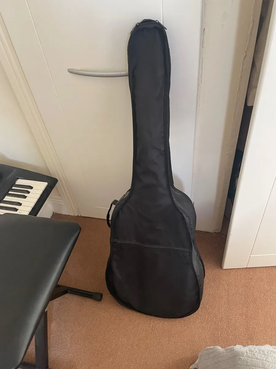 Guitar - Image 3