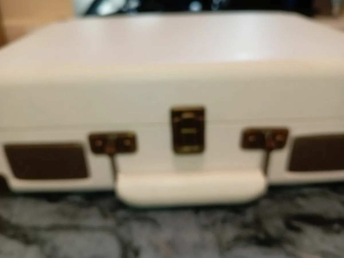 portable record player - Image 1