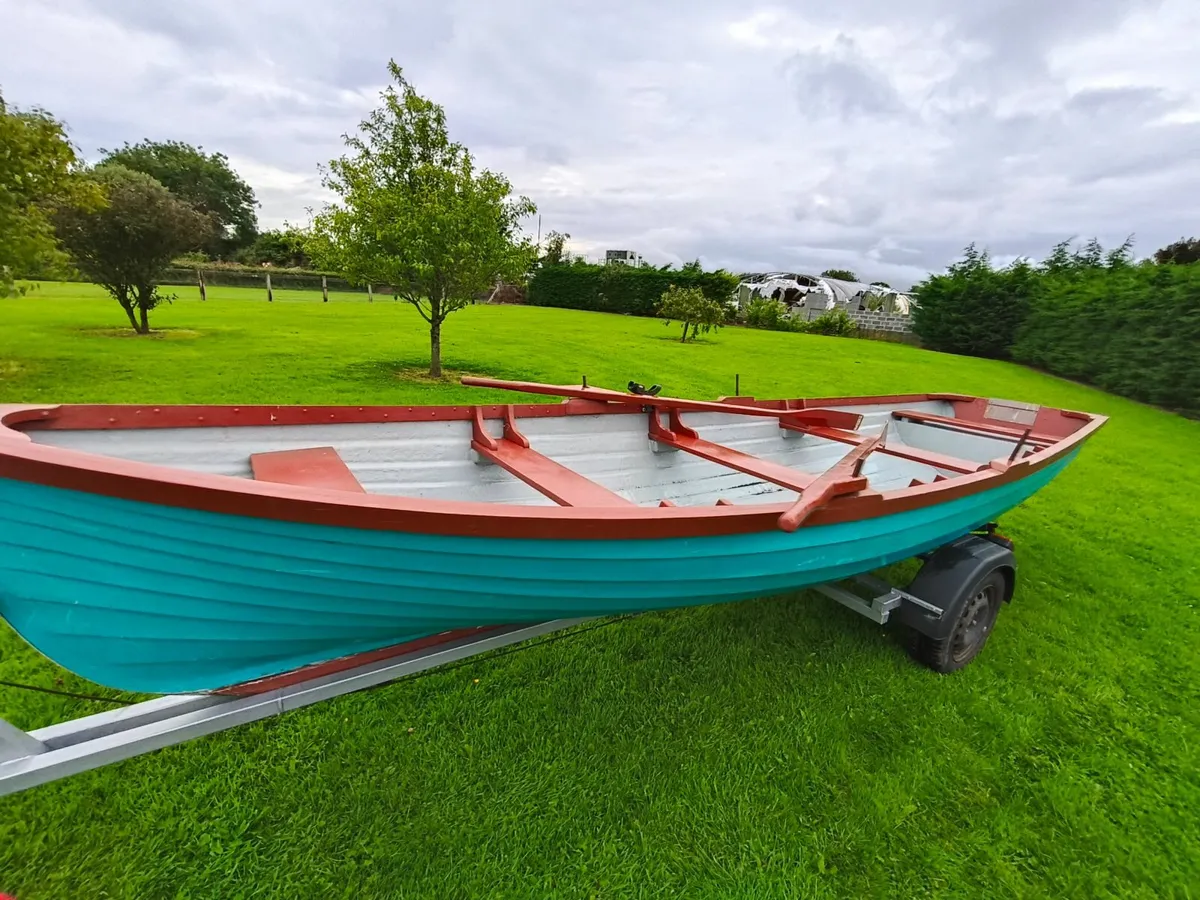 19ft Lake boat - Image 4