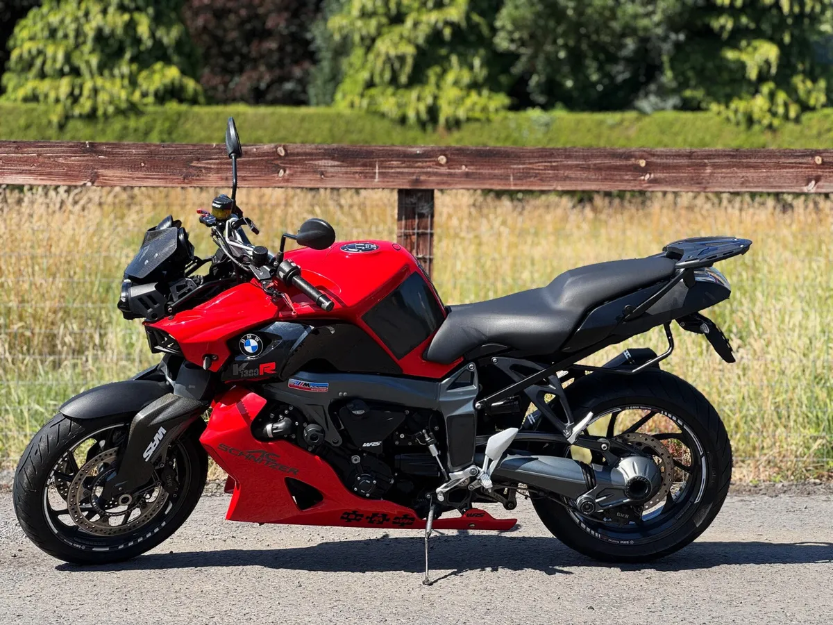 🌟2014 BMW 1300R🌟 - Image 3