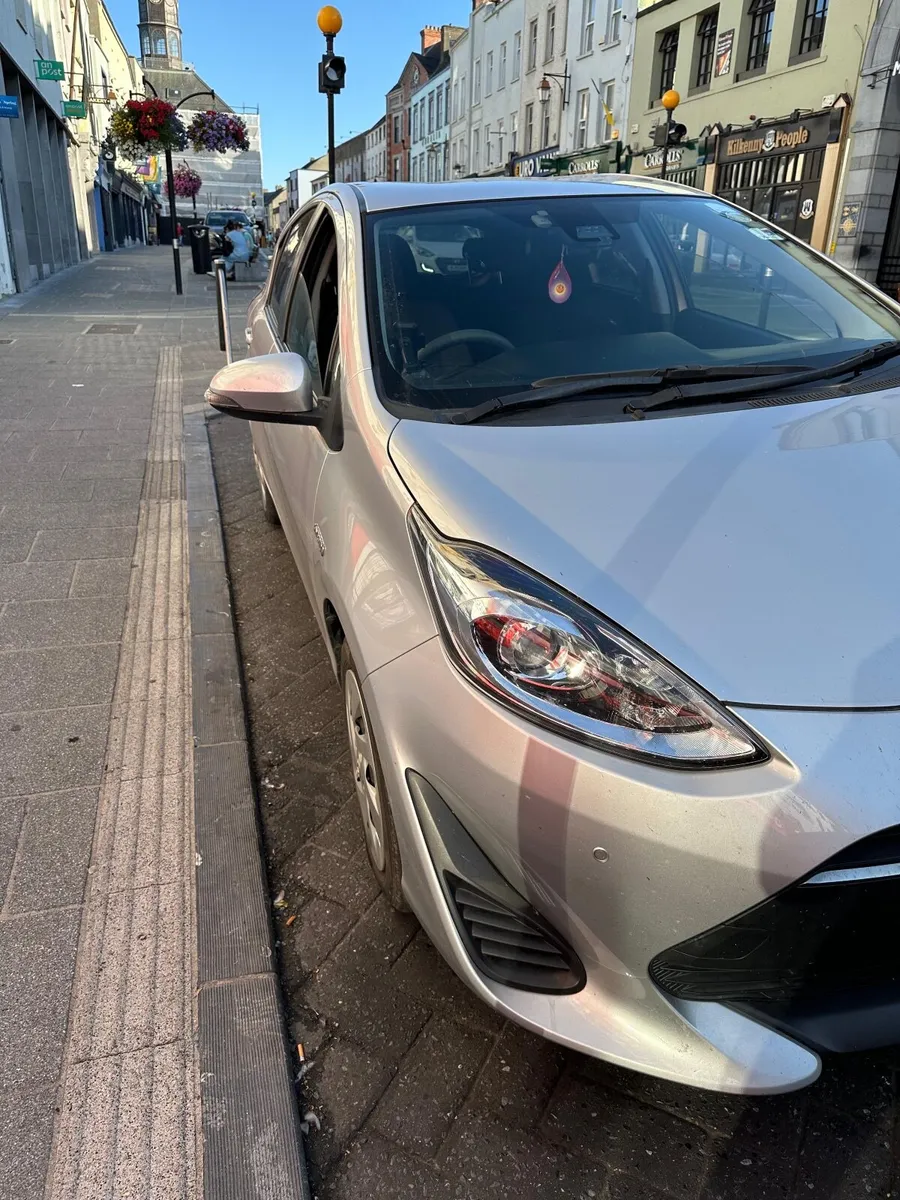 Toyota Aqua 2019 - Image 3