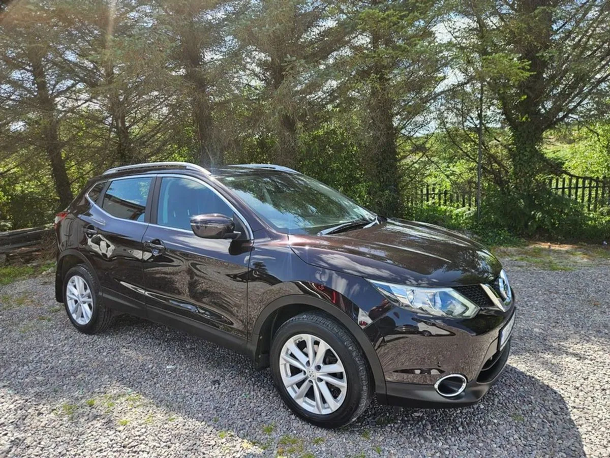 Nissan QASHQAI 1.5 SV - Image 1