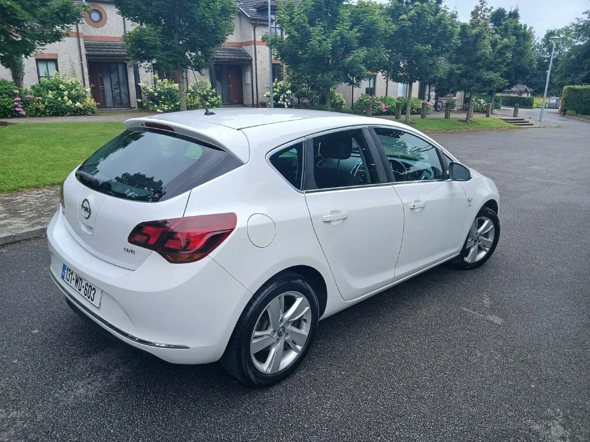 2013 Opel Astra 👉New Nct Low Klm👈 - Image 3
