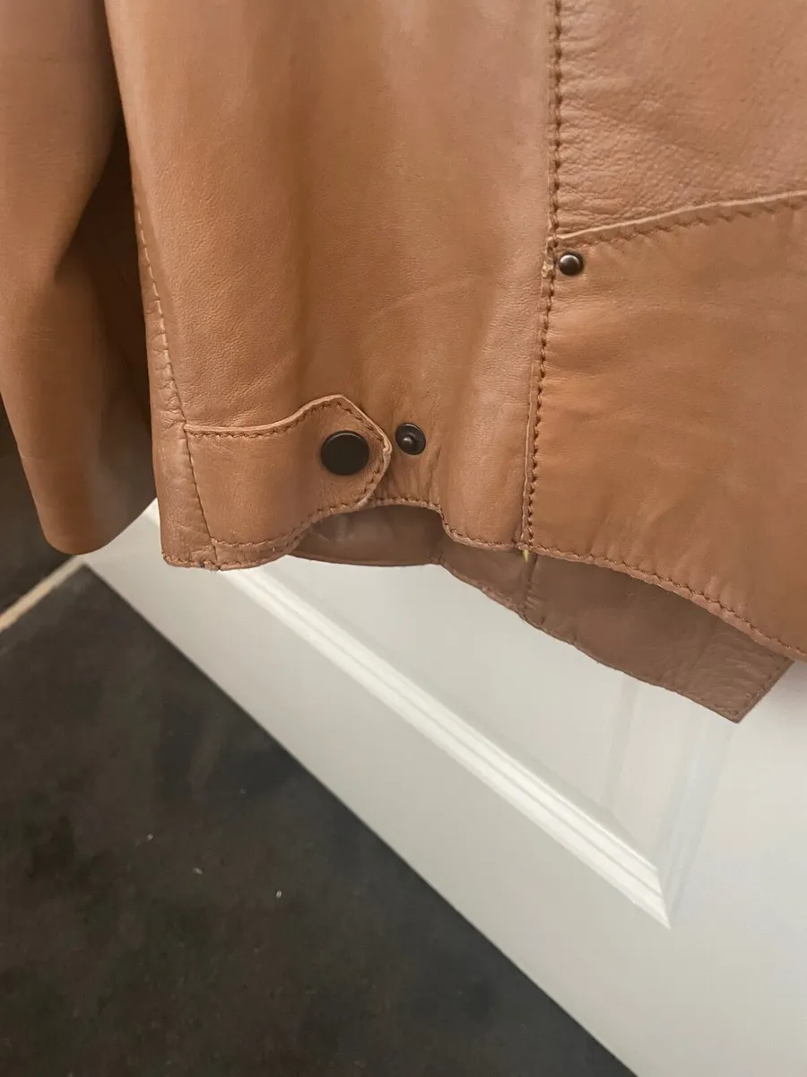Leather jacket - Image 4