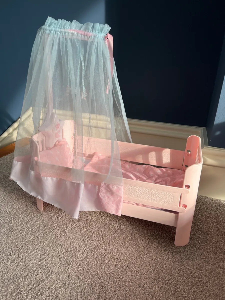 Baby Annabell Cot - Image 2