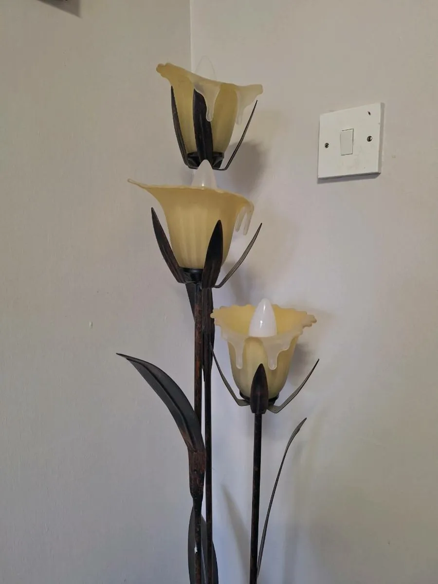 Floor lamp - Image 2
