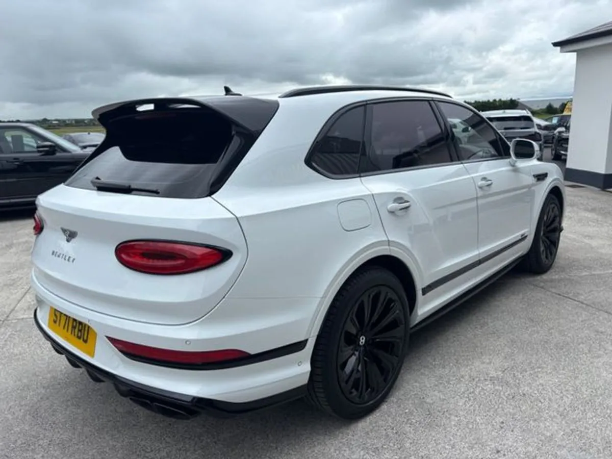 Bentley Bentayga First Edition Facelift Model 3.0 - Image 4
