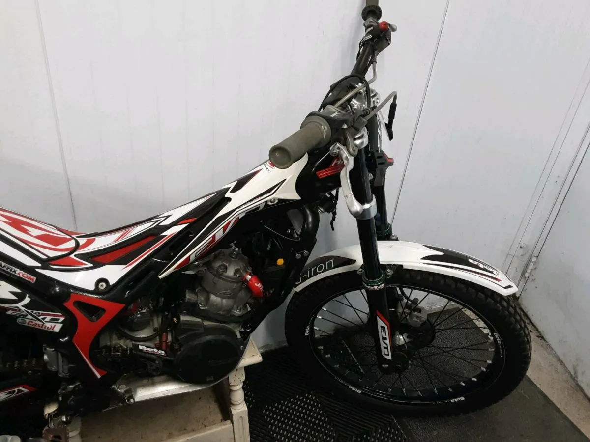 Beta Enduro - Image 2