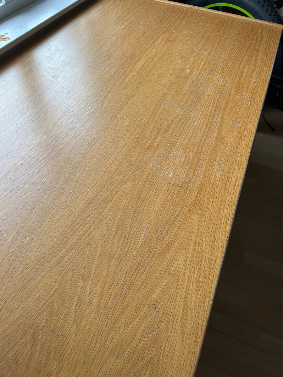 Large desk - Image 2