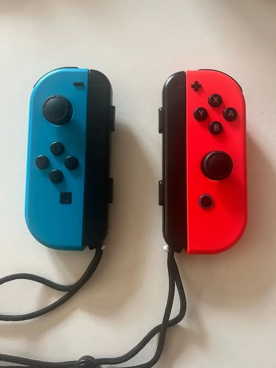 Nintendo Switch - Image 4