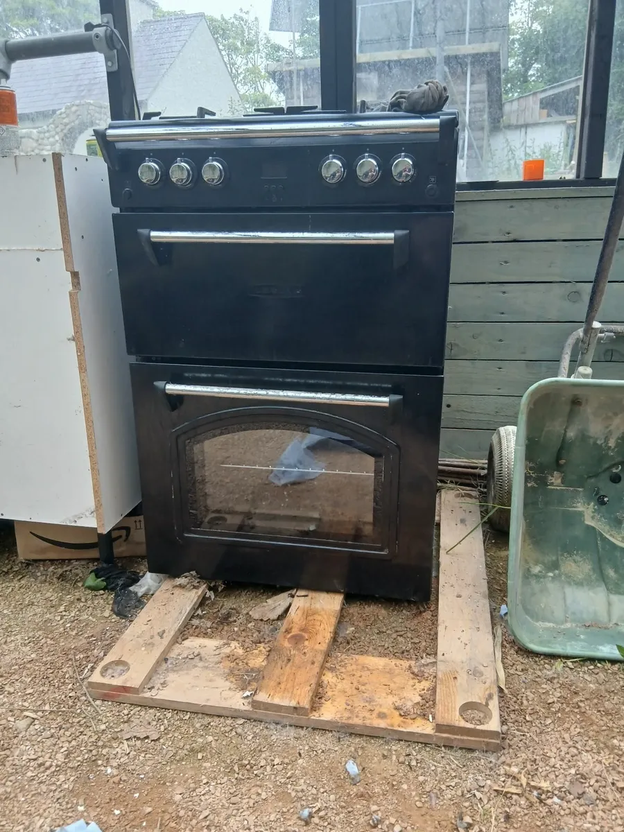 Gas cooker - Image 2