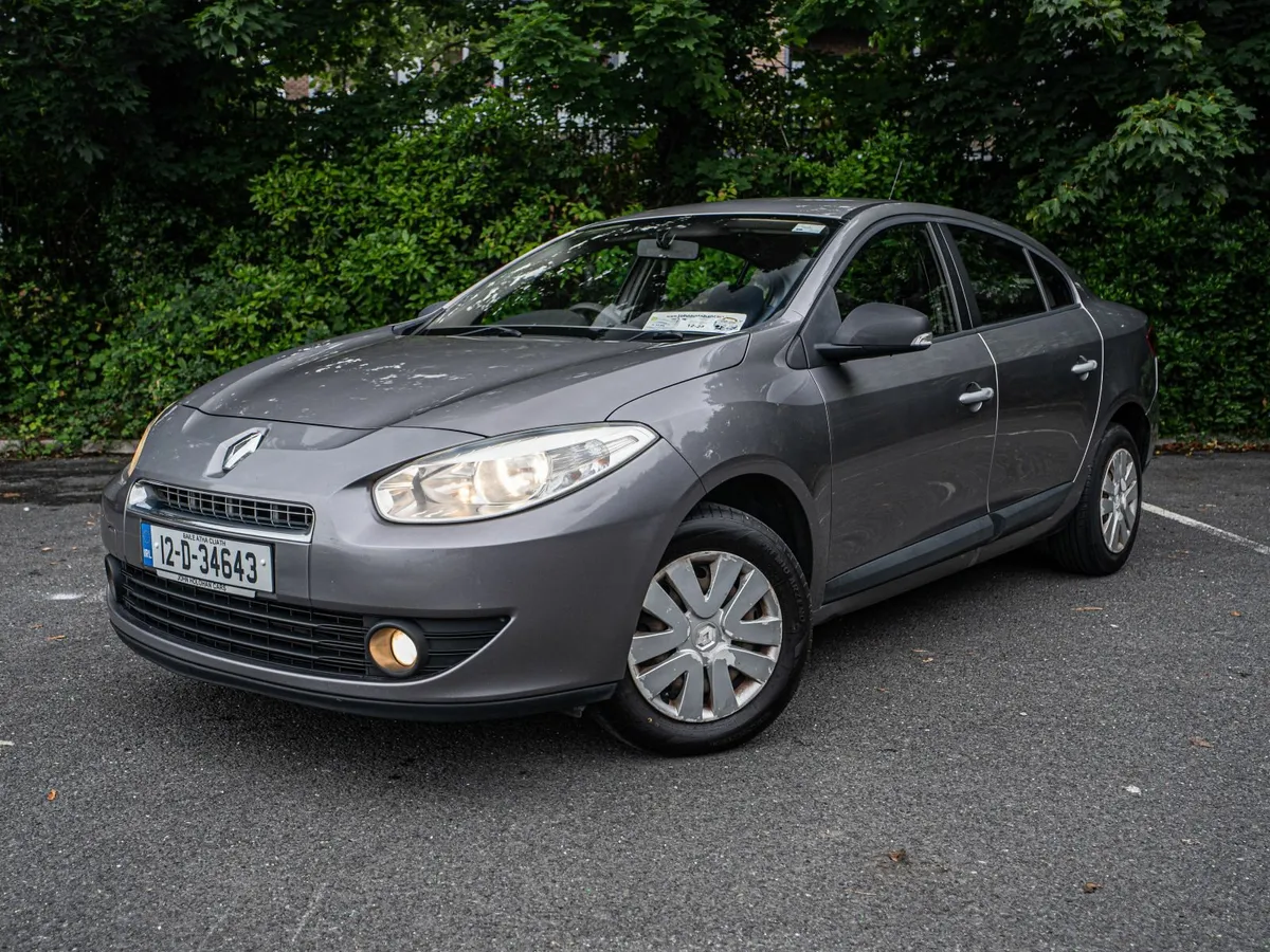 Renault Fluence 2012 - Image 1