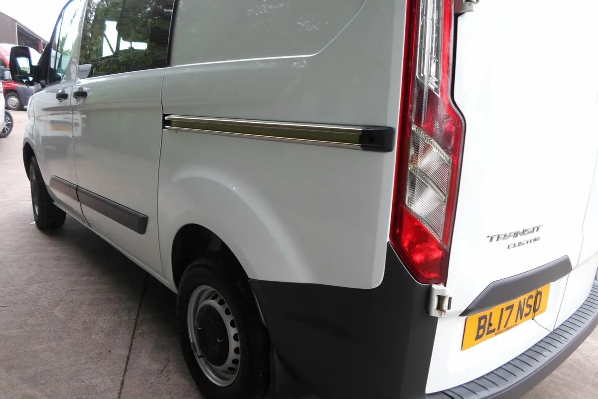 Ford Transit Custom 2017 - Image 3