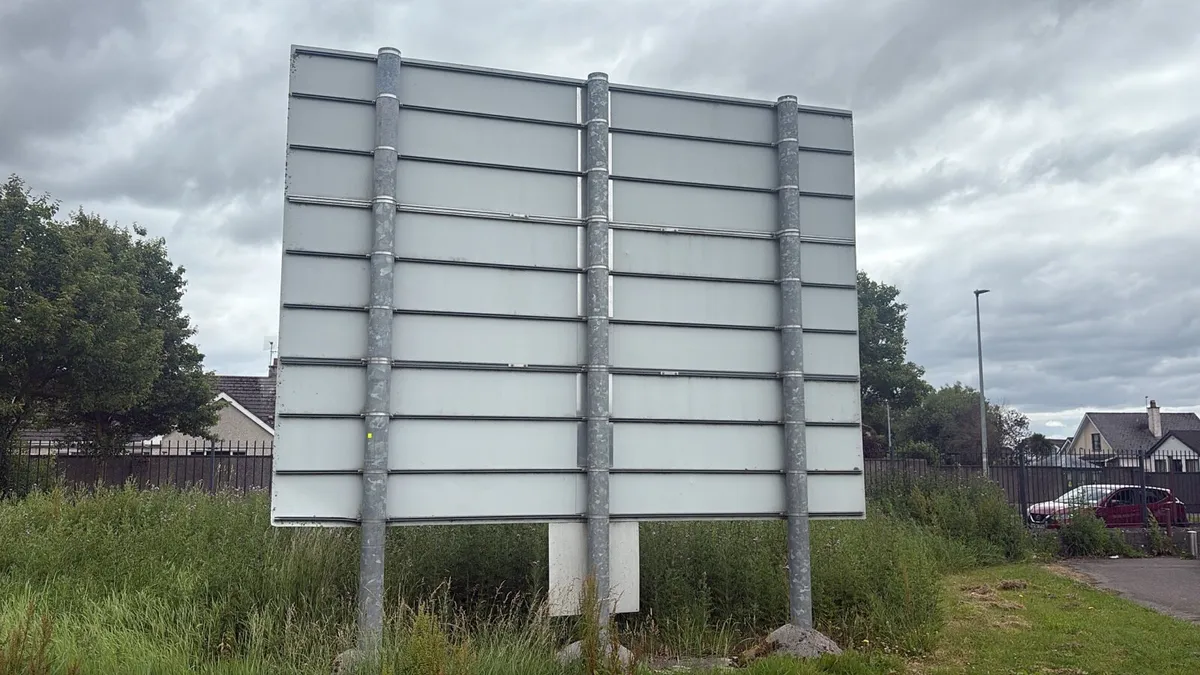 Sign - Image 2