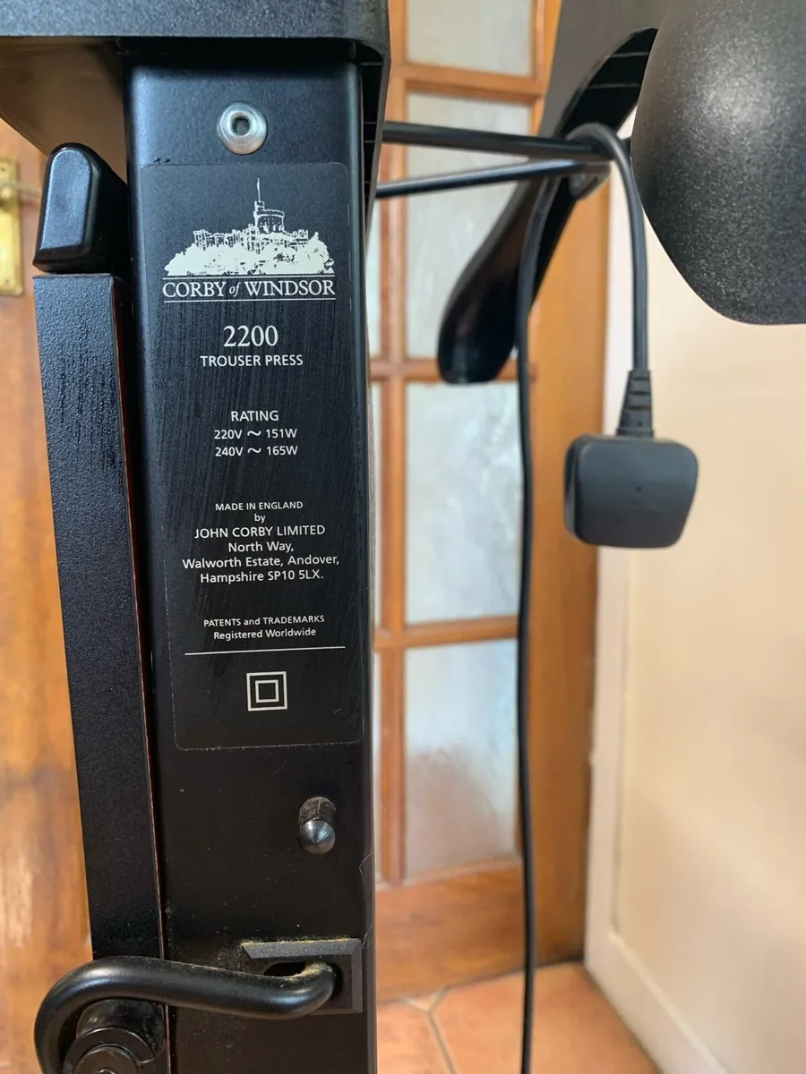 Electric Trouser press - Image 2