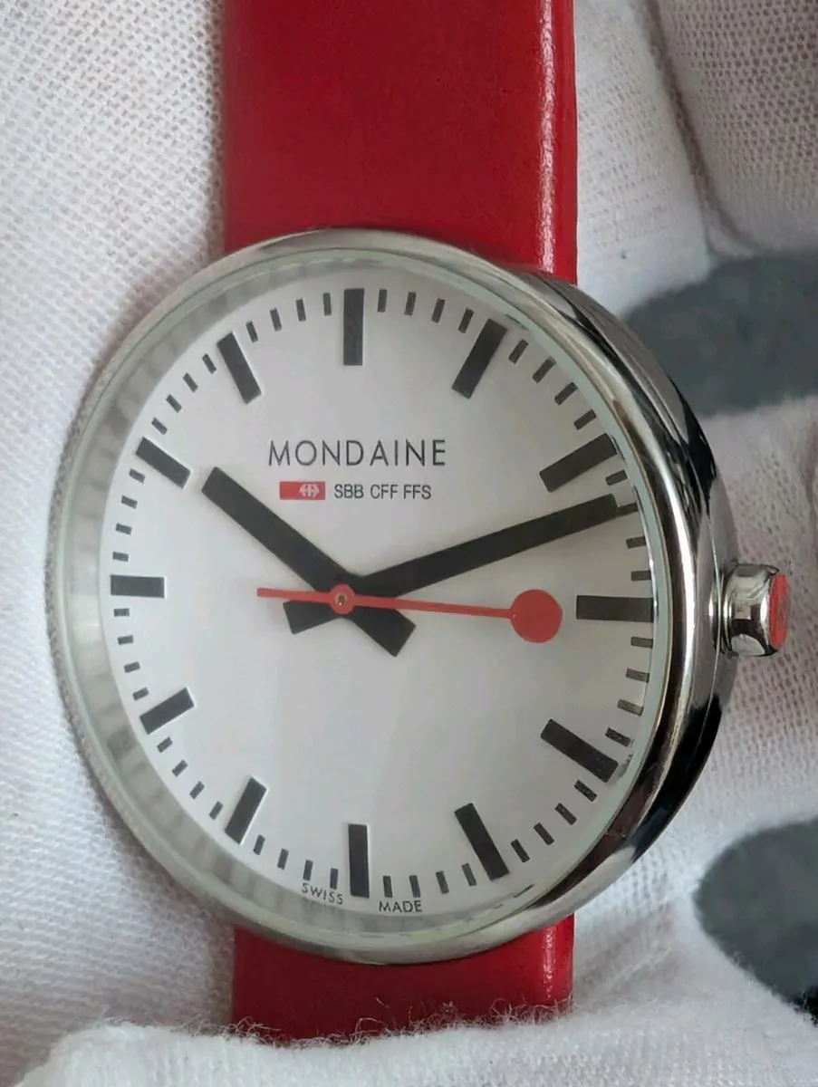 Mondaine SBB Swiss Railway Watch As New - Image 2