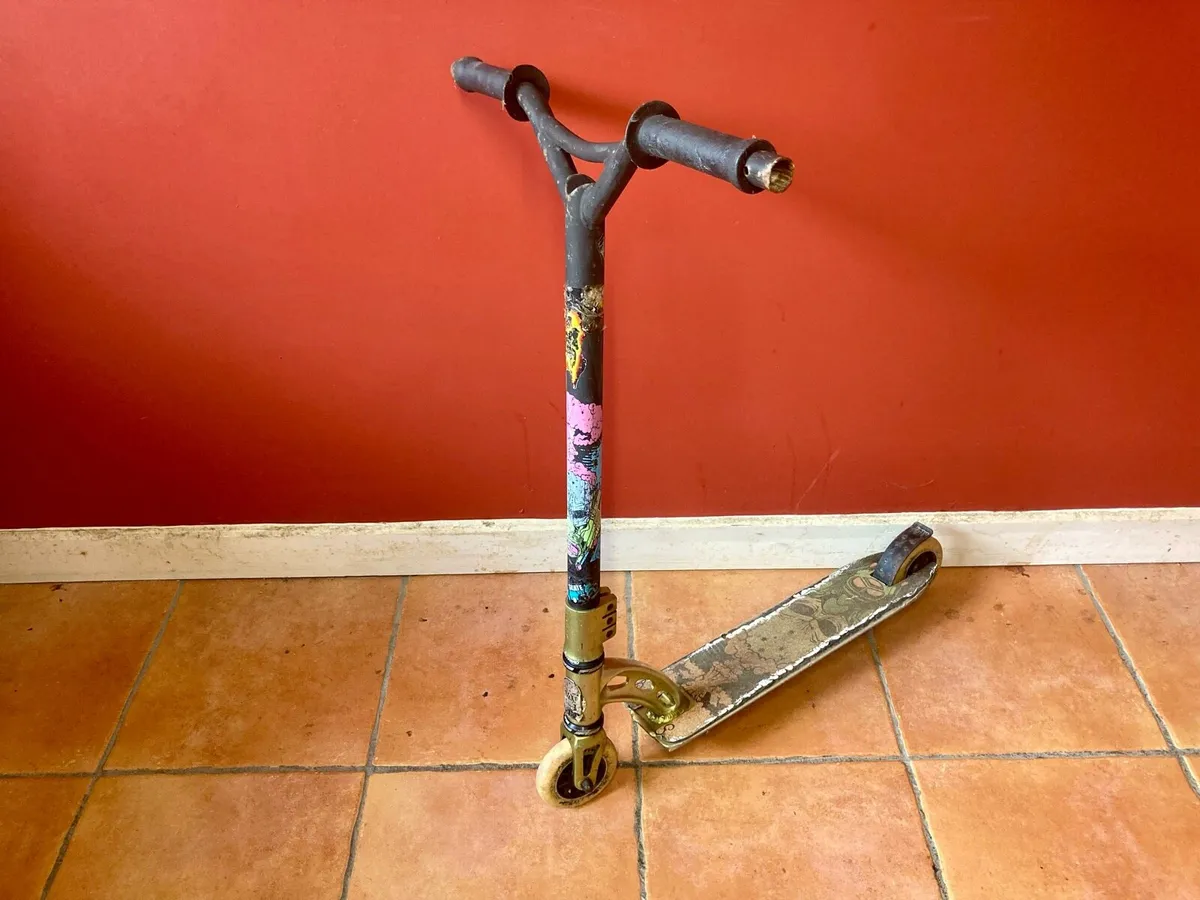 Kids Scooters Bundle Sale - Image 4