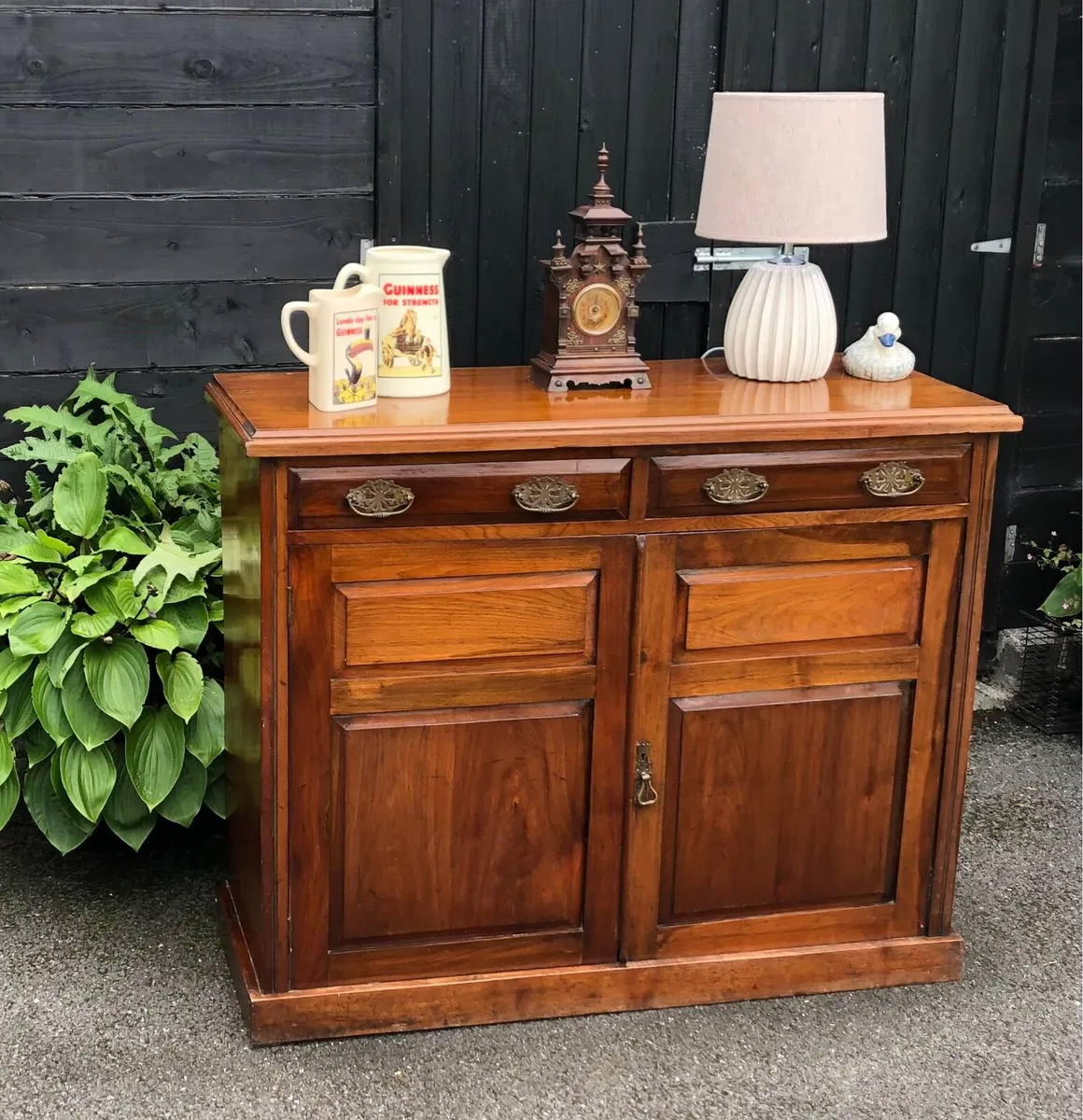 Antique sideboard - Image 3