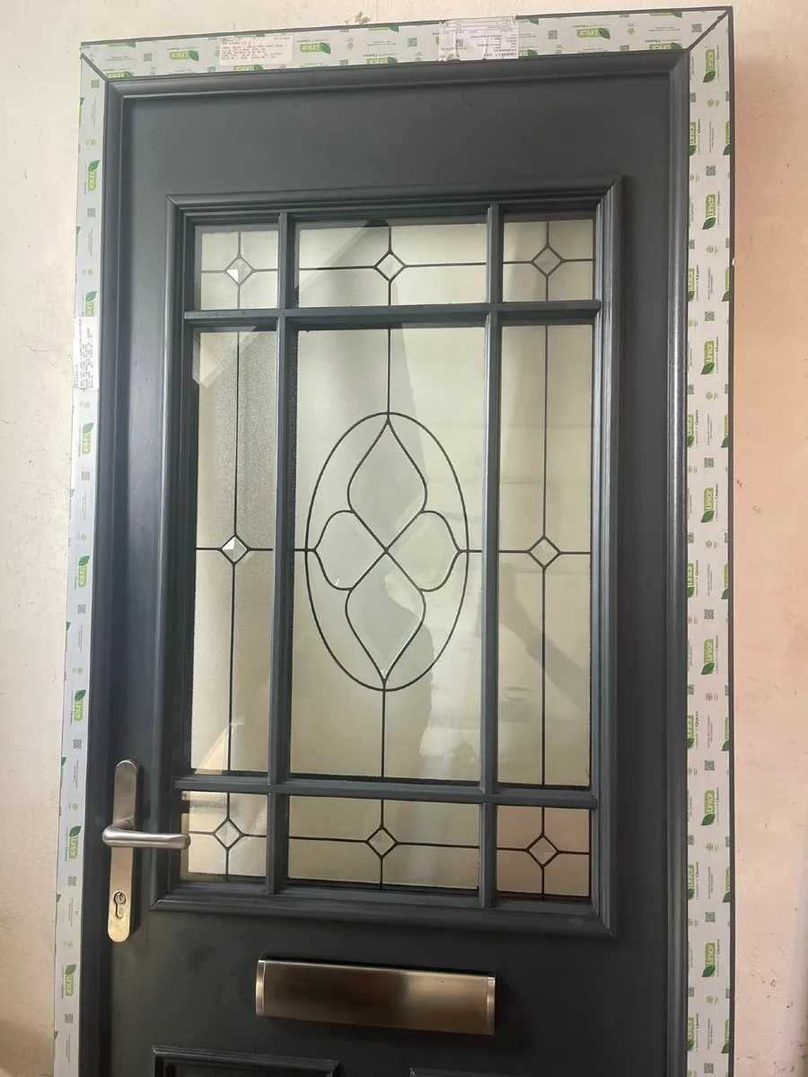 Composite front door - Image 2
