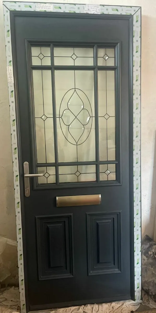 Composite front door - Image 3