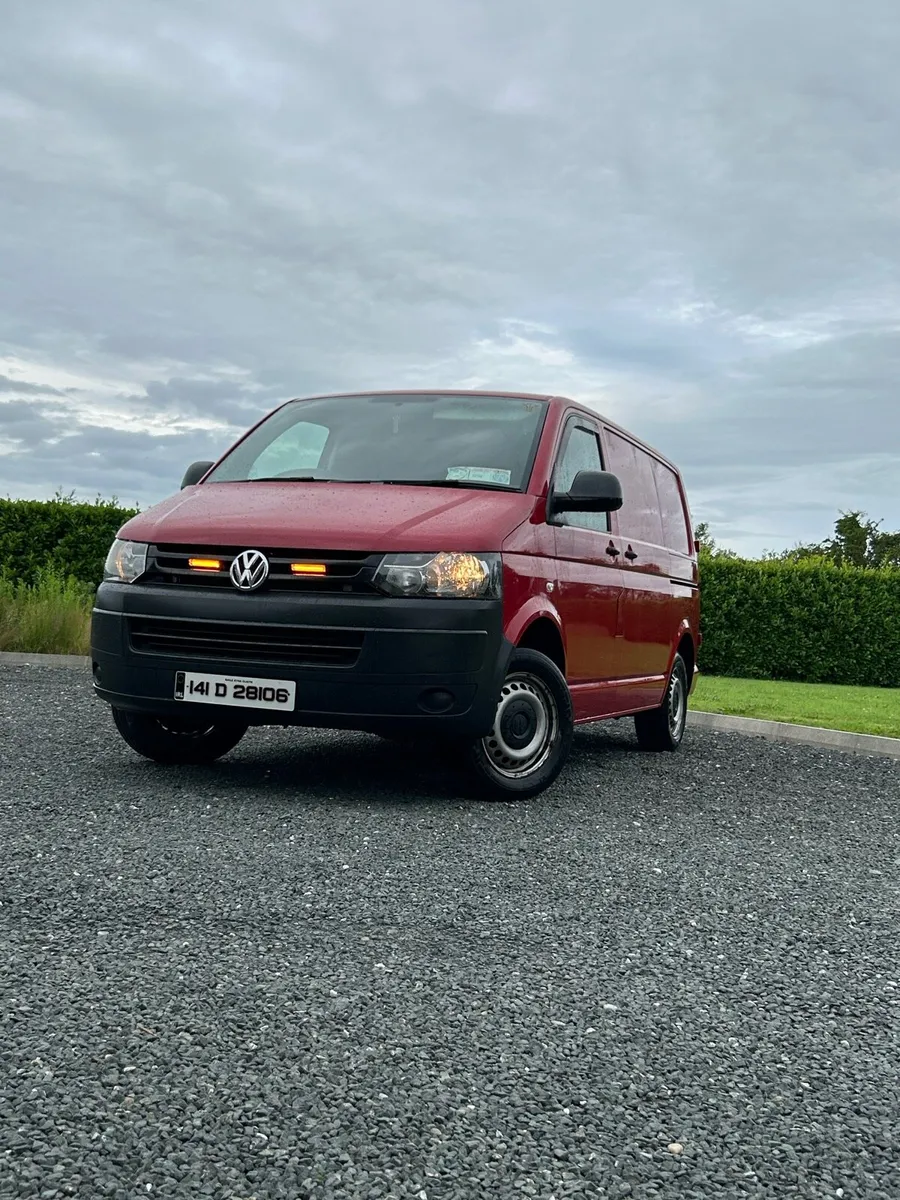 Volkswagen Transporter 2.0TDI - Image 1
