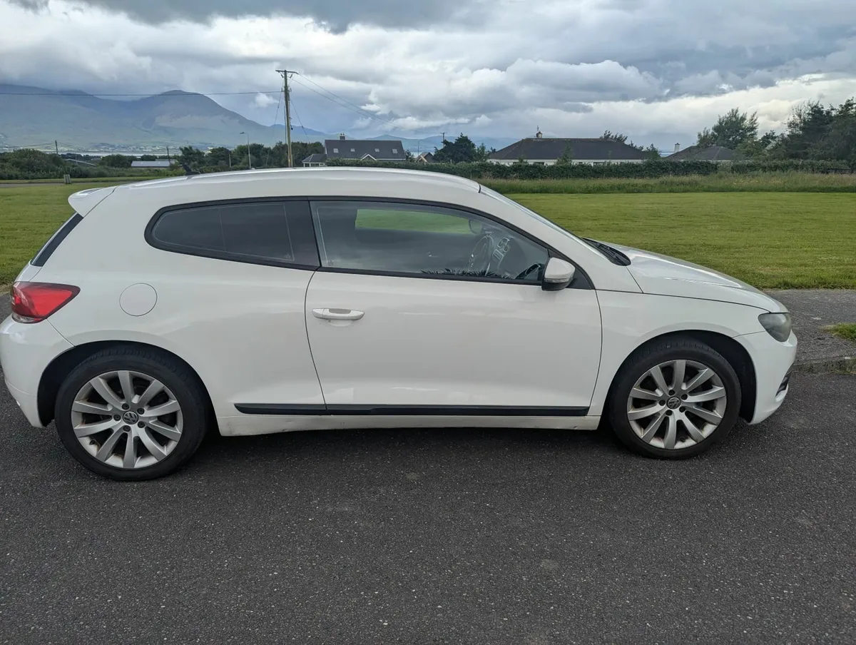 2012 Volkswagen Scirocco – Excellent Con - Image 2