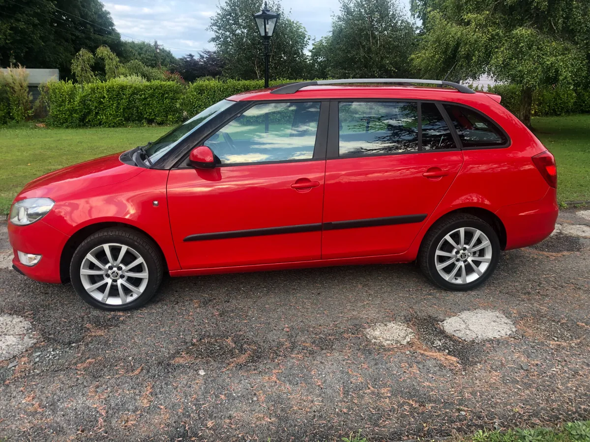 SKODA FABIA ESTATE 2014 - Image 4