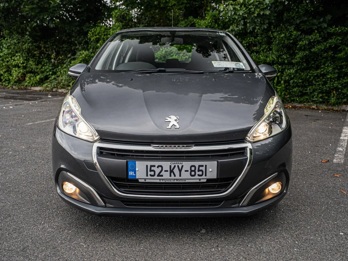 Peugeot 208 2015 - Image 2