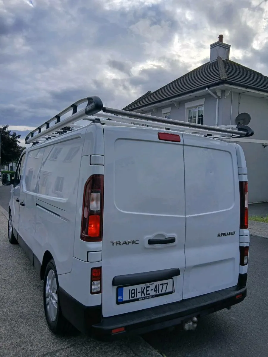 Renault traffic - Image 3