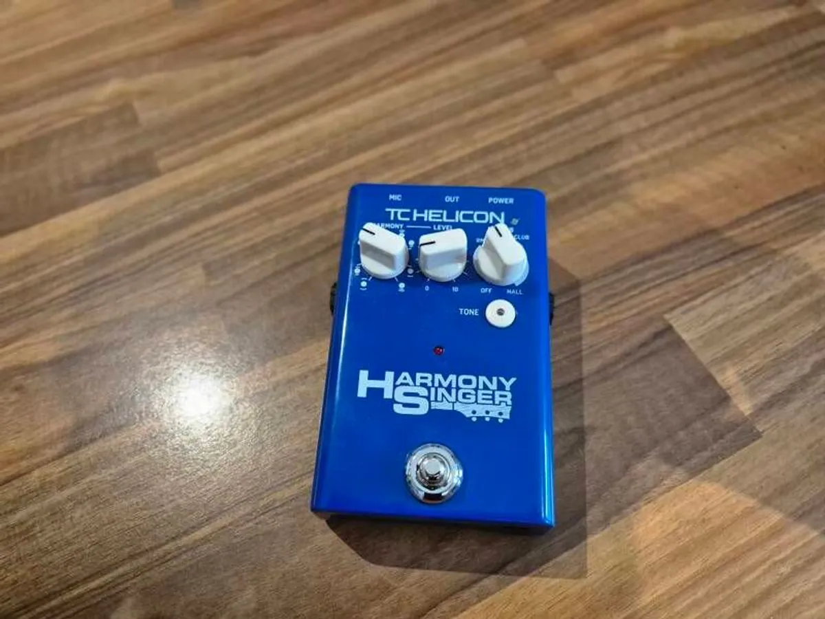 TC Helicon Harmony Singer 2 Vocal Processor - Image 3