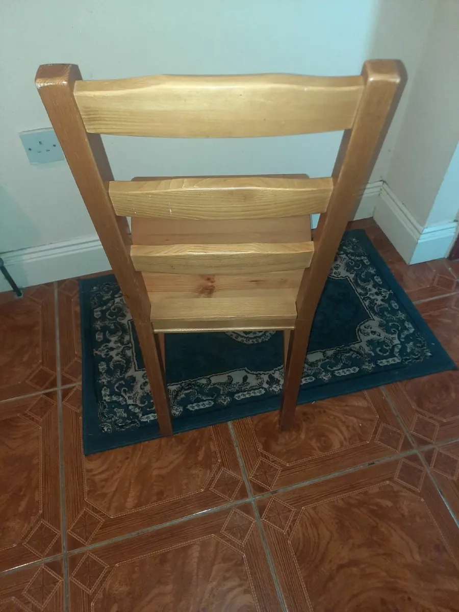 Kitchen chairs - Image 3
