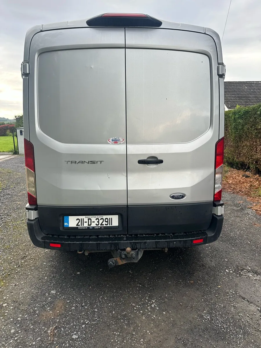 Ford Transit - Image 2