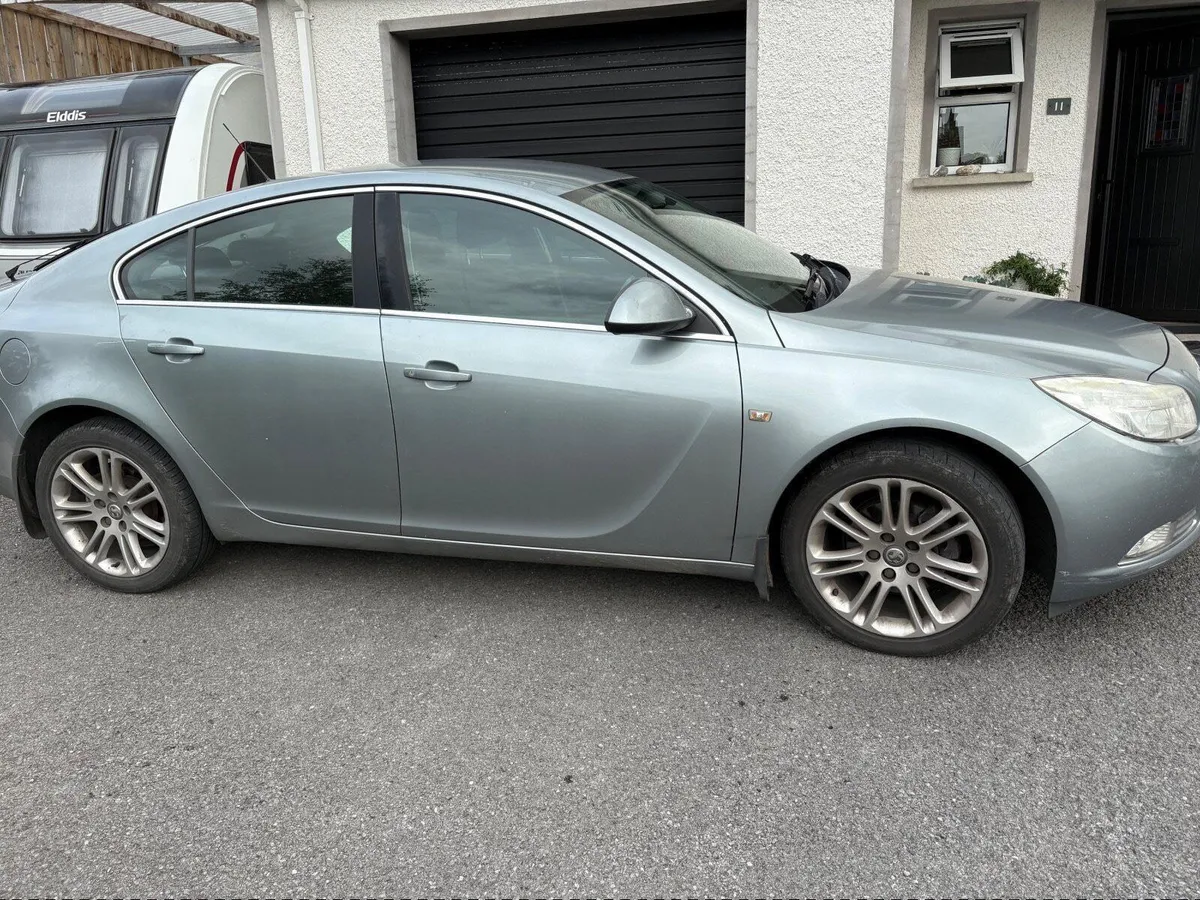Vauxhall Insignia 2011 - Image 3