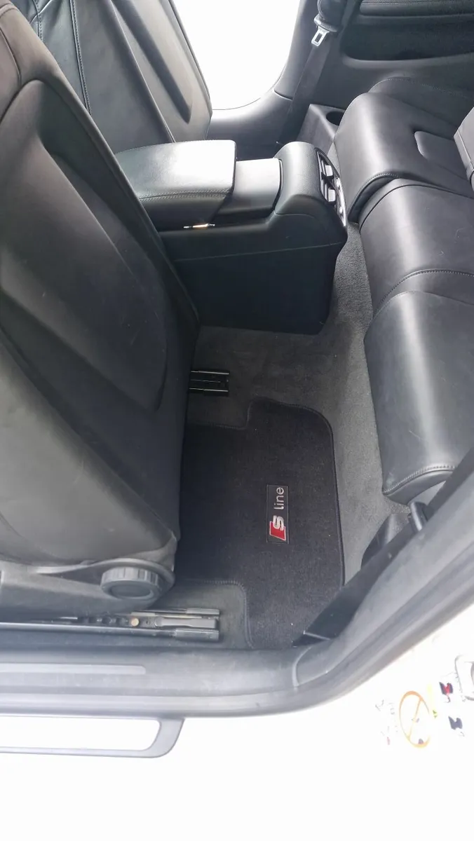Audi A5 2012 - Image 2