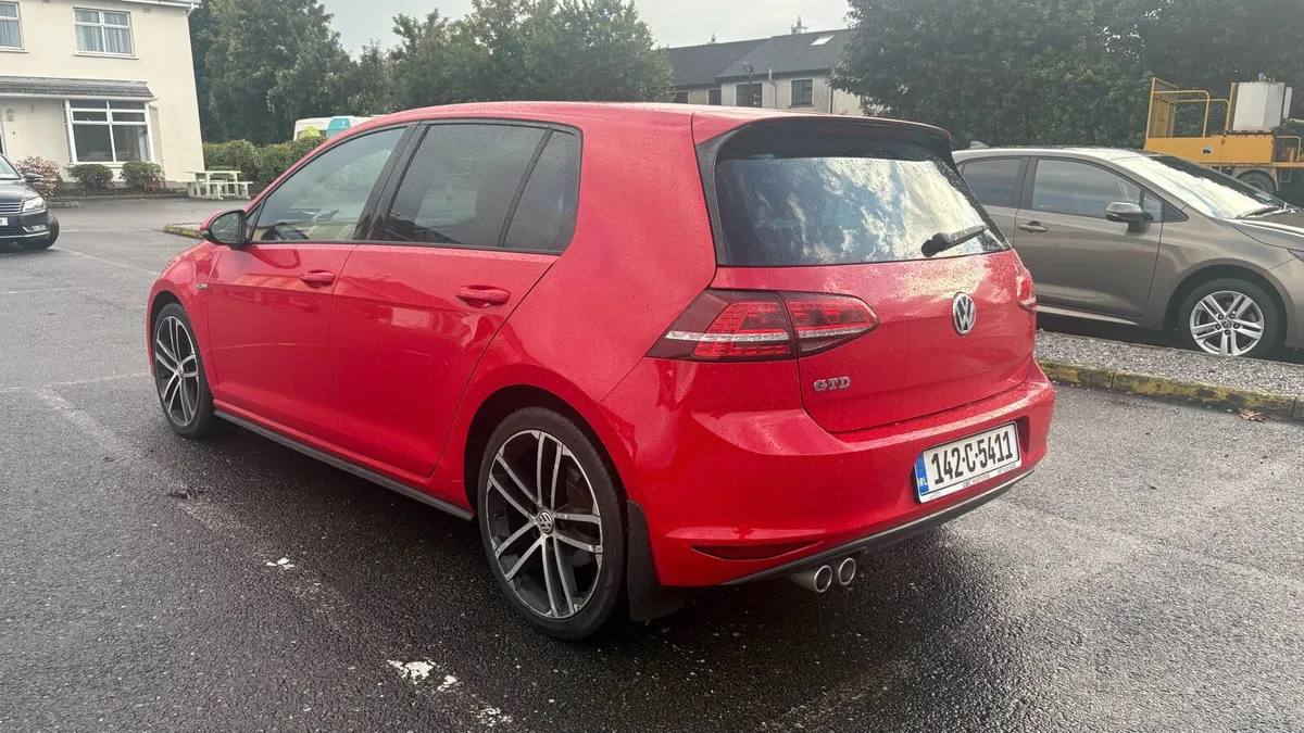 Volkswagen Golf GTD - Image 4