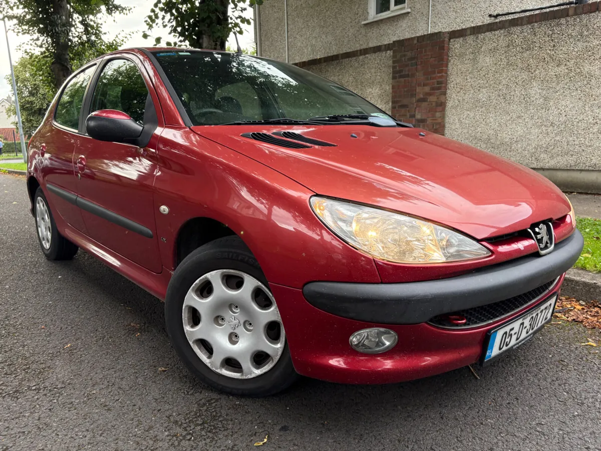Peugeot 206 2005 1.0 5 speed - Image 1