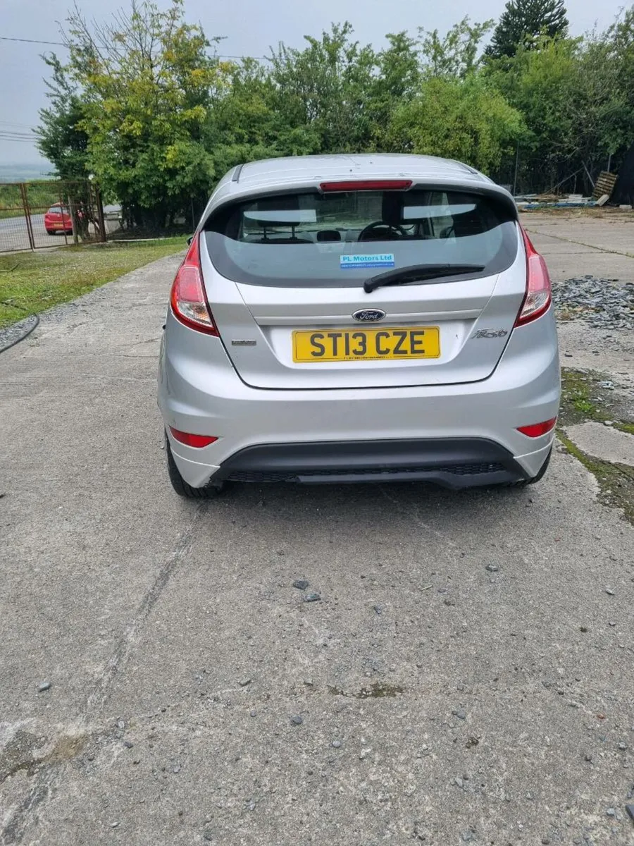 13 fiesta van - Image 4