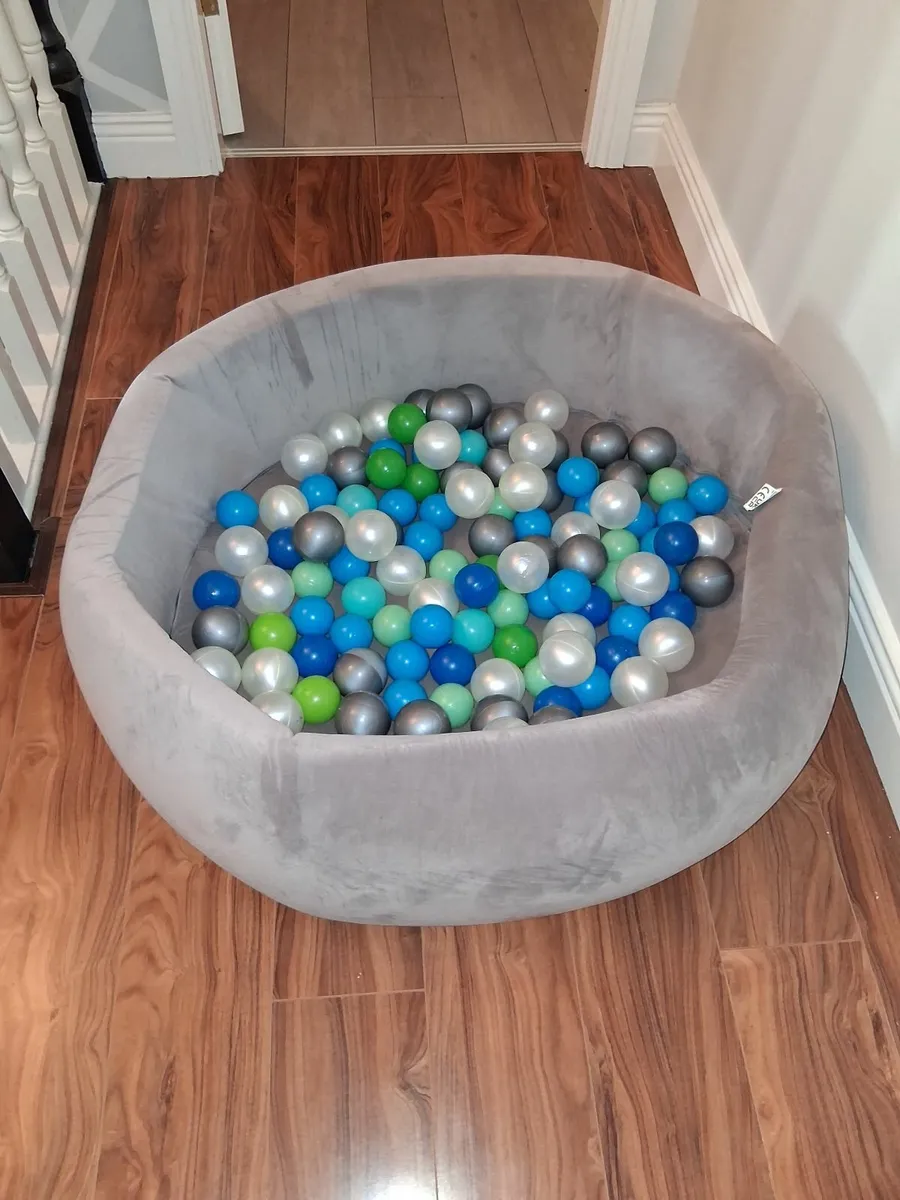 Ball pit - Image 3