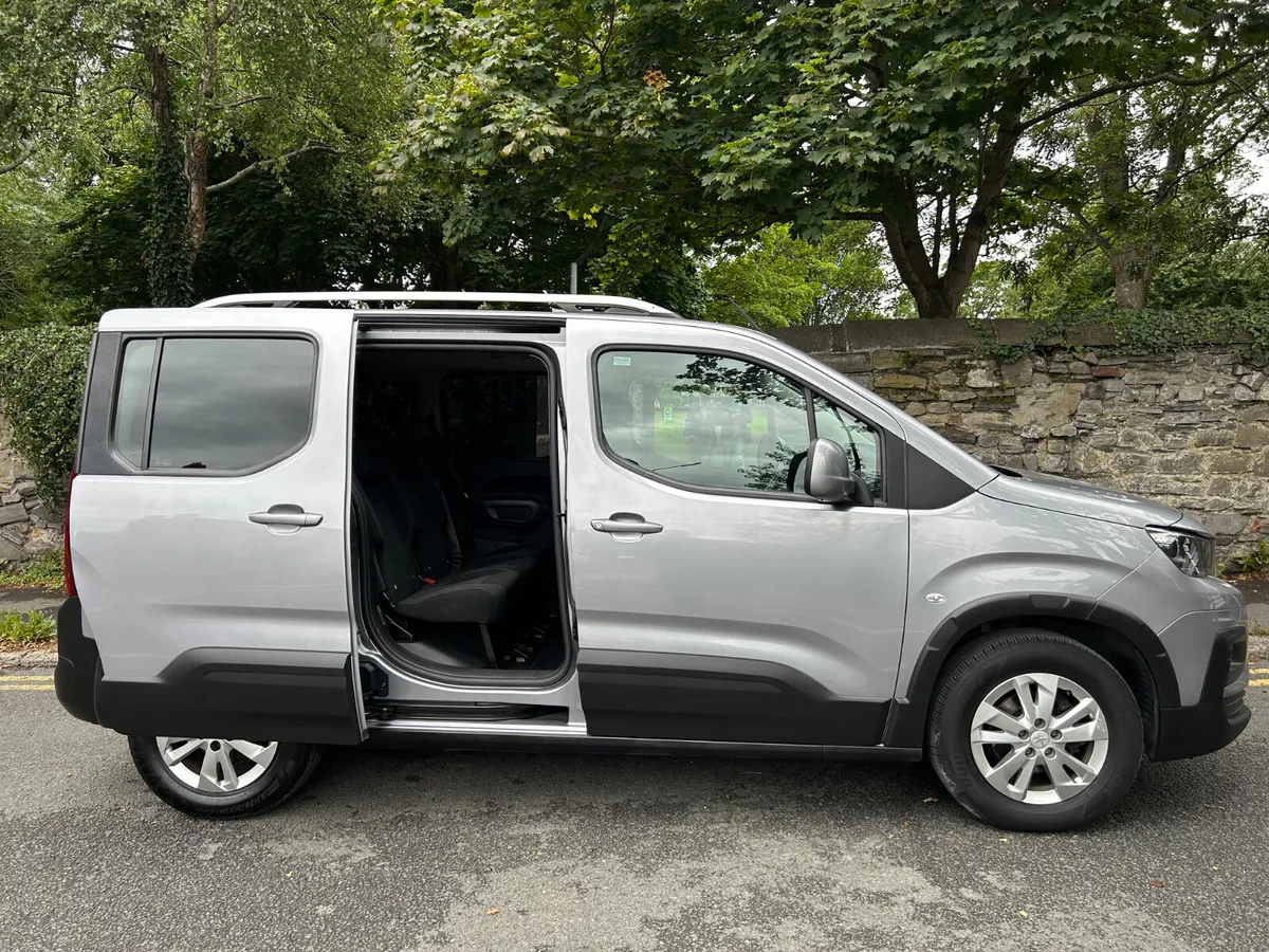 2019 PEUGEOT RIFTER SERVICE HISTORY NCT JANUARY 27 - Image 4