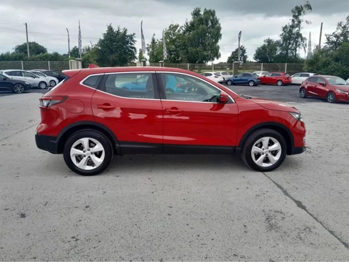 Nissan QASHQAI 1.5 DCI Acenta Premium 115PS 5DR - Image 3