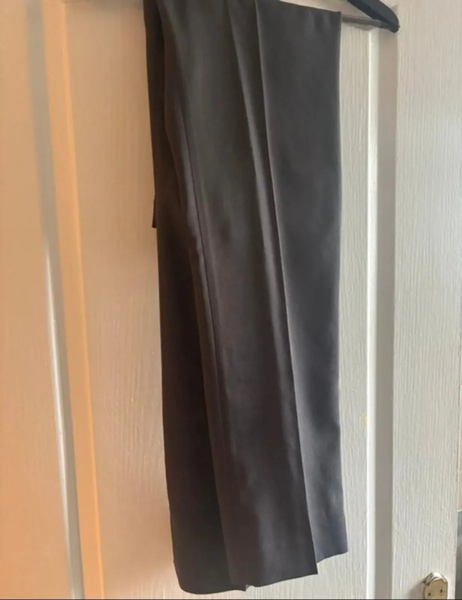 Mens Suit - Image 3