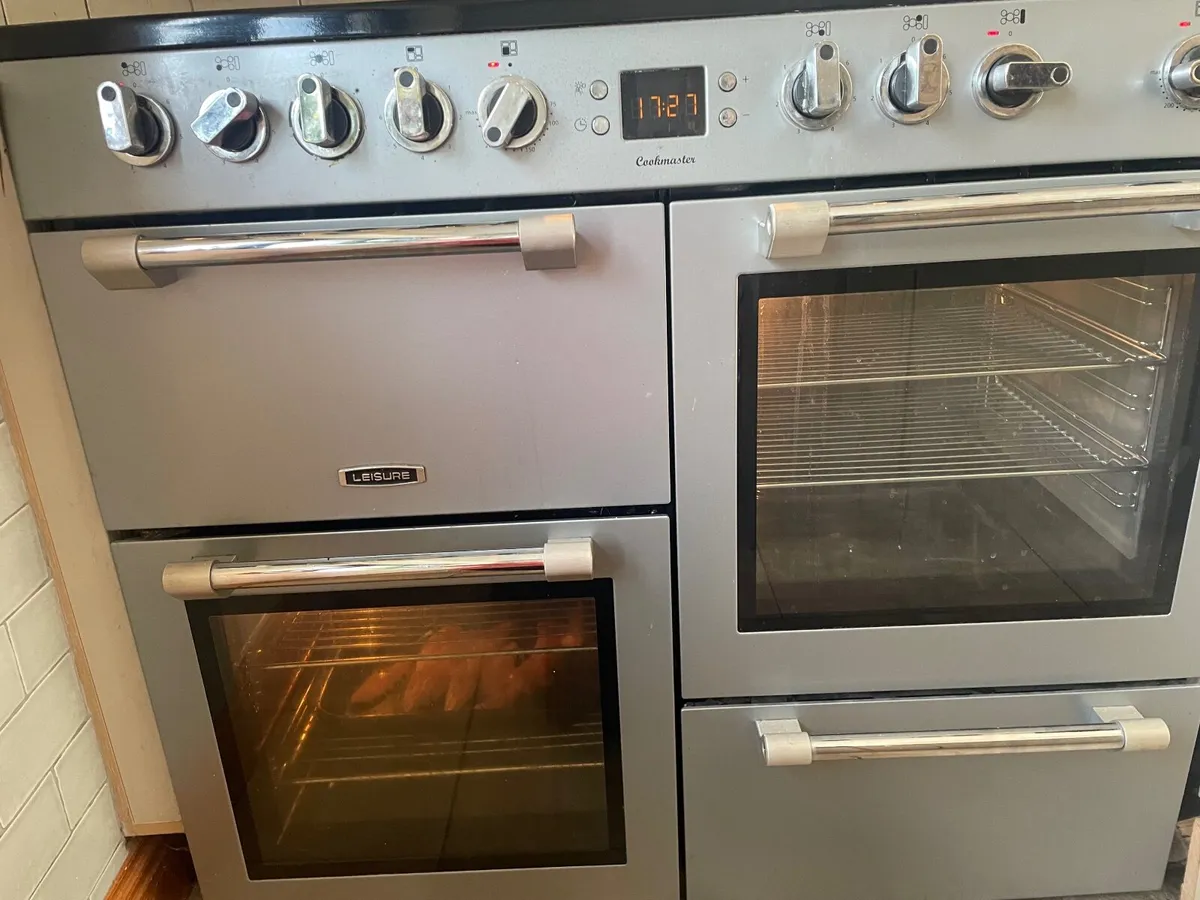 Electric Range Cooker - Image 1