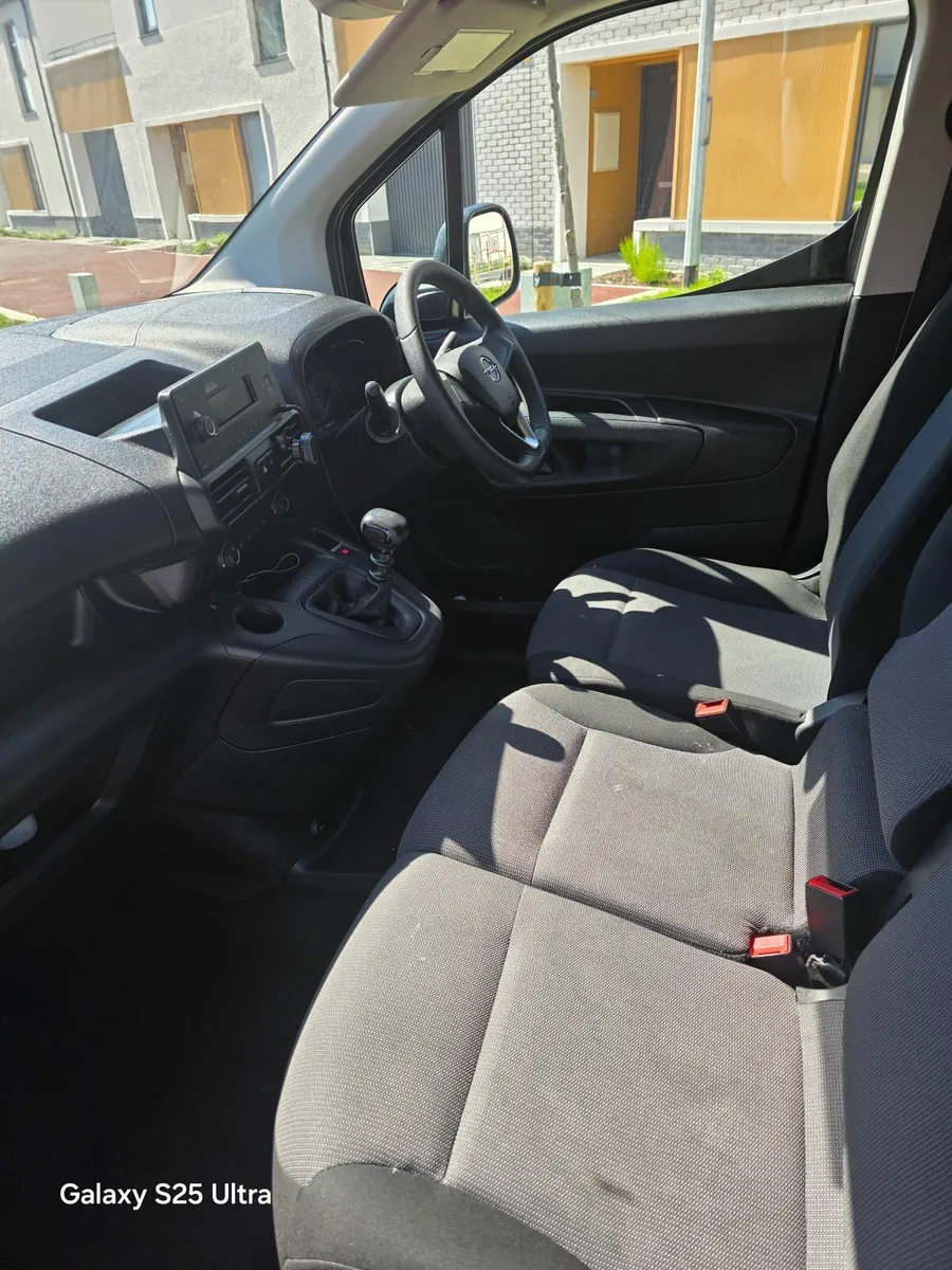Opel Combo 2022 - Image 4